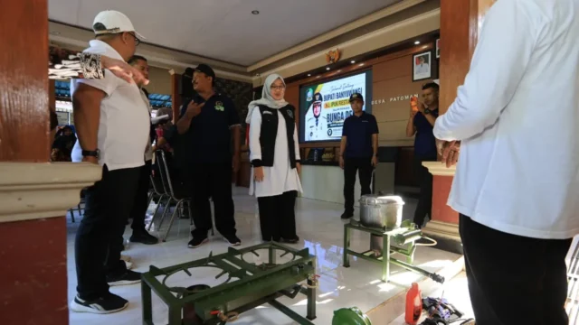 Pelajar SMK di Banyuwangi Ciptakan Kompor Berbahan Bakar Oli Bekas dan Minyak Jelantah