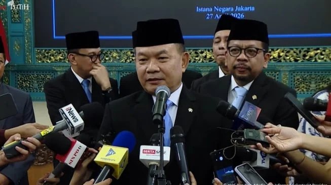 KSP Dudung Bahas Perbaikan Program MBG dengan Wapres Gibran