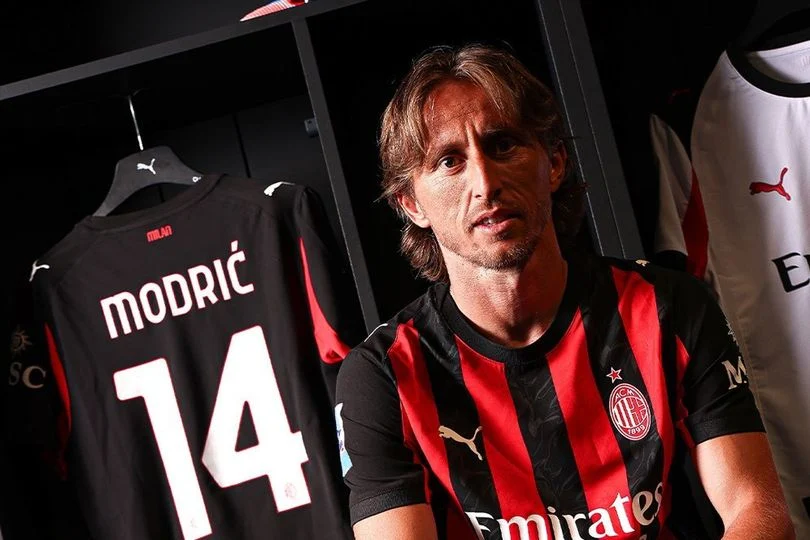 Luka Modrić Bergabung dengan AC Milan hingga 2026 dan Mungkin 2027
