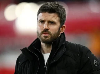 Michael Carrick Tekankan Pentingnya Kejelasan Peran Pelatih Manchester United Menjelang Musim Akhir