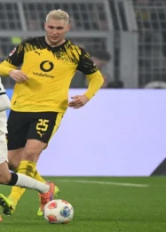 Niklas Sule Resmi Umumkan Pensiun di Usia 30 Tahun Karena Cedera Lutut