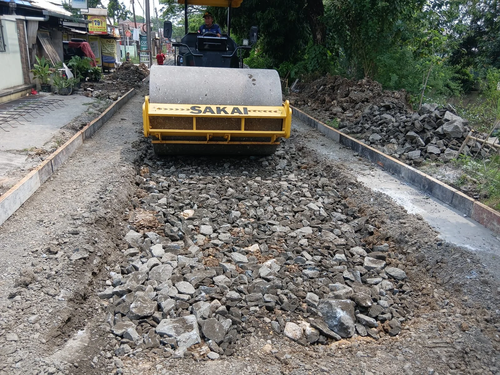 Pemkot Bekasi Gelontorkan Rp300 Miliar untuk Perbaikan dan Pembangunan Jalan