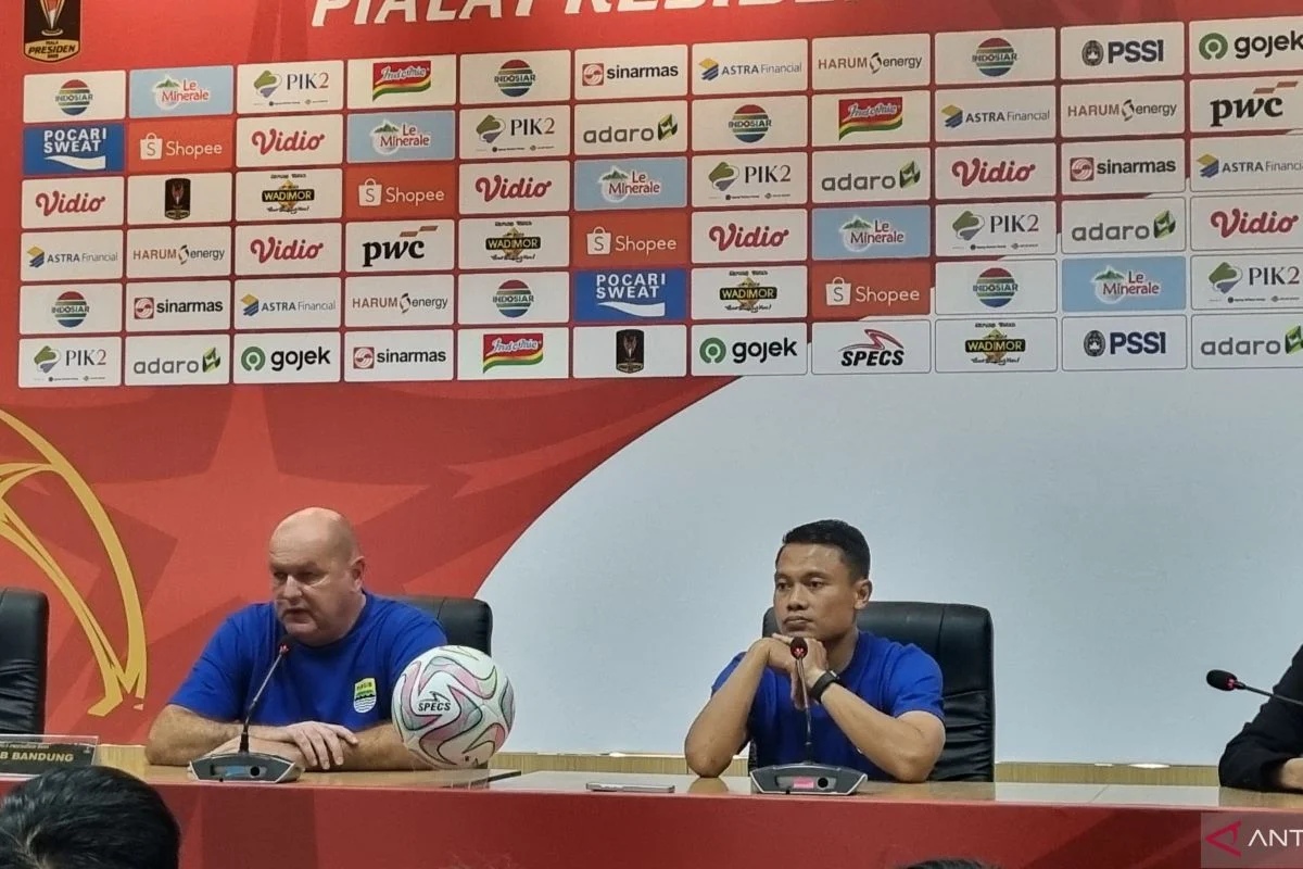 Persib Bandung Imbang dengan Dewa United, Bojan Hodak Berbicara