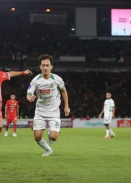 Persija Akhiri Musim dengan Kemenangan dan Tempati Posisi Ketiga