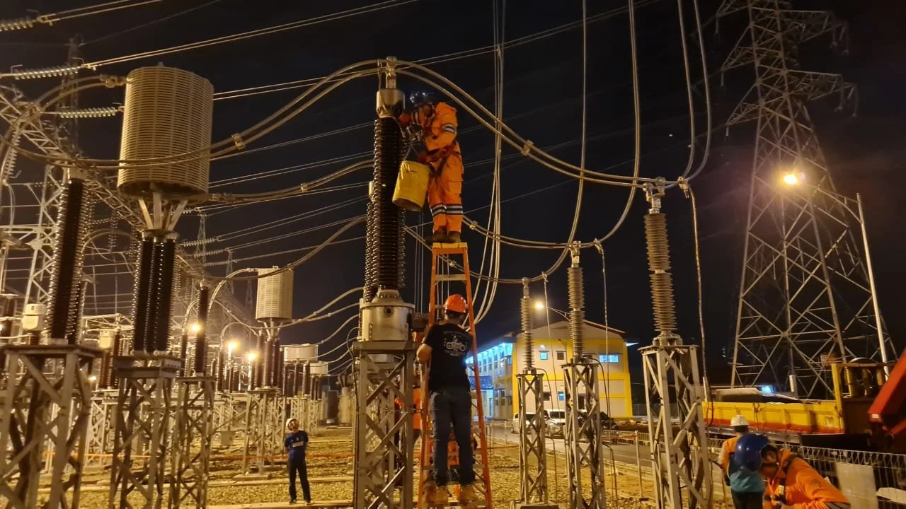 PLN Mulai Pulihkan Kelistrikan di Sumatra Pasca Gangguan Transmisi