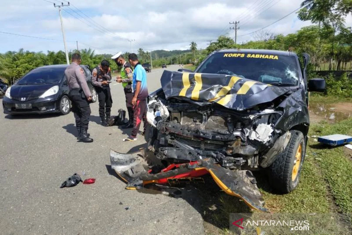 Polisi Masih Selidiki Penyebab Kecelakaan Mobil Patroli di Sumba Timur