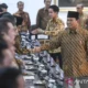 Presiden Prabowo Cek Anggota Gerindra yang Tertidur di Rapat Paripurna