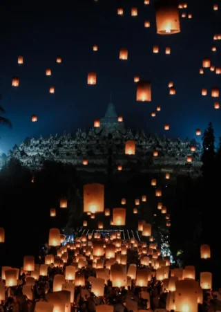 Rangkaian Waisak 2026 di Borobudur Hadirkan Meditasi hingga Malam Seribu Lampion