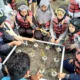 Siswa TK di Banyuwangi Diajak Tanam Terumbu Karang
