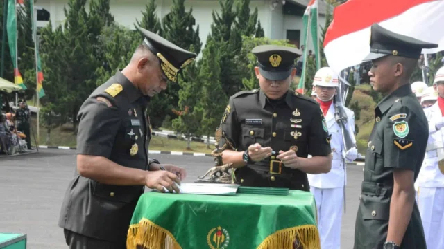 TNI AD Mengeluhkan Kehilangan Besar Ryamizard di Muka Bangsa dan Institusi TNI