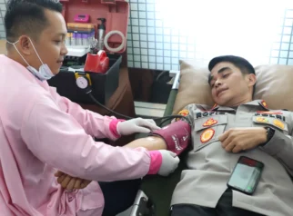 Polresta Banyuwangi Gelar Bakti Kesehatan dan Donor Darah