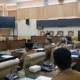Suasana Rapat Dengar Pendapat DPRD Banyuwangi membahas sengketa lahan garapan petani di kawasan Perhutani Pesanggaran.