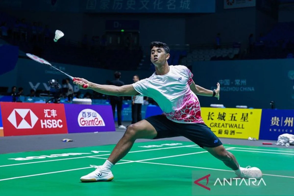 Alwi Farhan Menembus Puncak: Dari Juara Australia Open hingga Target BWF World Tour Finals