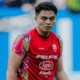 Arema FC Pertahankan Adi Satryo dan Gianluca Pandeynuwu Usai Rekrut Syahrul Trisna