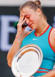 Aryna Sabalenka Mengalami Kekalahan Emosi di French Open