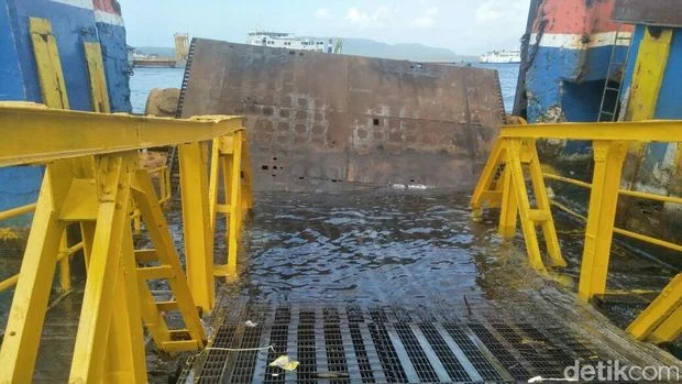 ASDP Tingkatkan Dermaga Ponton Ketapang Jadi MB 50 Ton untuk Dukung Logistik Besar