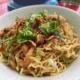 Bakmi Lima Bertahan 10 Tahun Andalkan Variasi Menu dan Penjualan Online LPP RRI