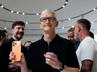 Biaya melonjak tak terkendali, Tim Cook isyaratkan harga iPhone wajib dinaikkan [titlebase] – Harga iPhone Naik Tajam di 2026