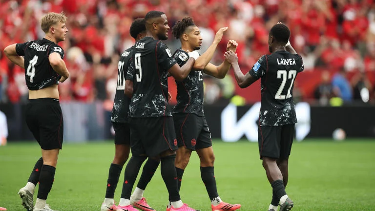 Canada vs Qatar: Kemenangan 6-0 yang Mengubah Sejarah Sepakbola Kanada