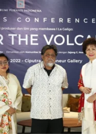 Dari Bencana ke Harapan: 'Under the Volcano' Siap Harumkan Indonesia di Venesia