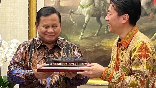 Di Balik Cendera Mata 'Mikasa', Pesan Strategis Koizumi ke Presiden Prabowo