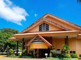 Gedung Olahraga SMKN 6 Makassar Diduga Disewakan