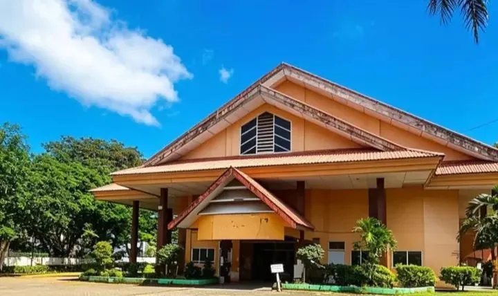 Gedung Olahraga SMKN 6 Makassar Diduga Disewakan