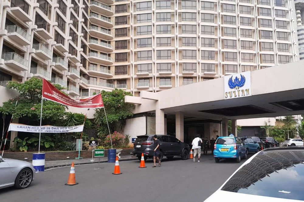 Eksekusi Hotel Sultan: 3.161 Aparat Diterjunkan, 2 Warga Sipil Terluka dan 69 Orang Ditangkap