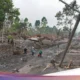 Erupsi Semeru: PVMBG Larang Warga Dekati Kawah, Status Siaga