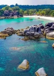 GFNY Belitung 2026: Pesona Alam Laskar Pelangi dan 21 Negara Bertarung di Jalur Gran Fondo