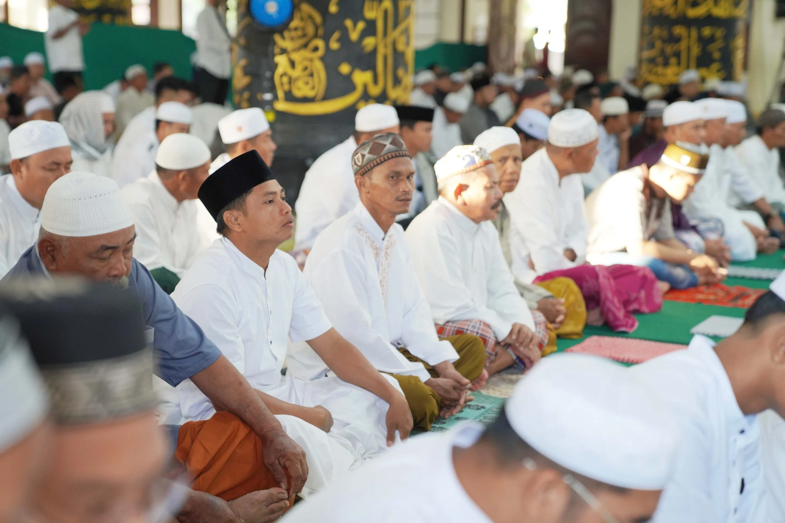 Gus Irfan Ungkap Tanda Haji Mabrur saat Lepas Jemaah Haji Asal Makassar, Ini Pesan Pentingnya