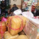 Hindari Denda Mahal, Jemaah Haji Siasati Kelebihan Bagasi lewat Jasa Pengiriman LPP RRI
