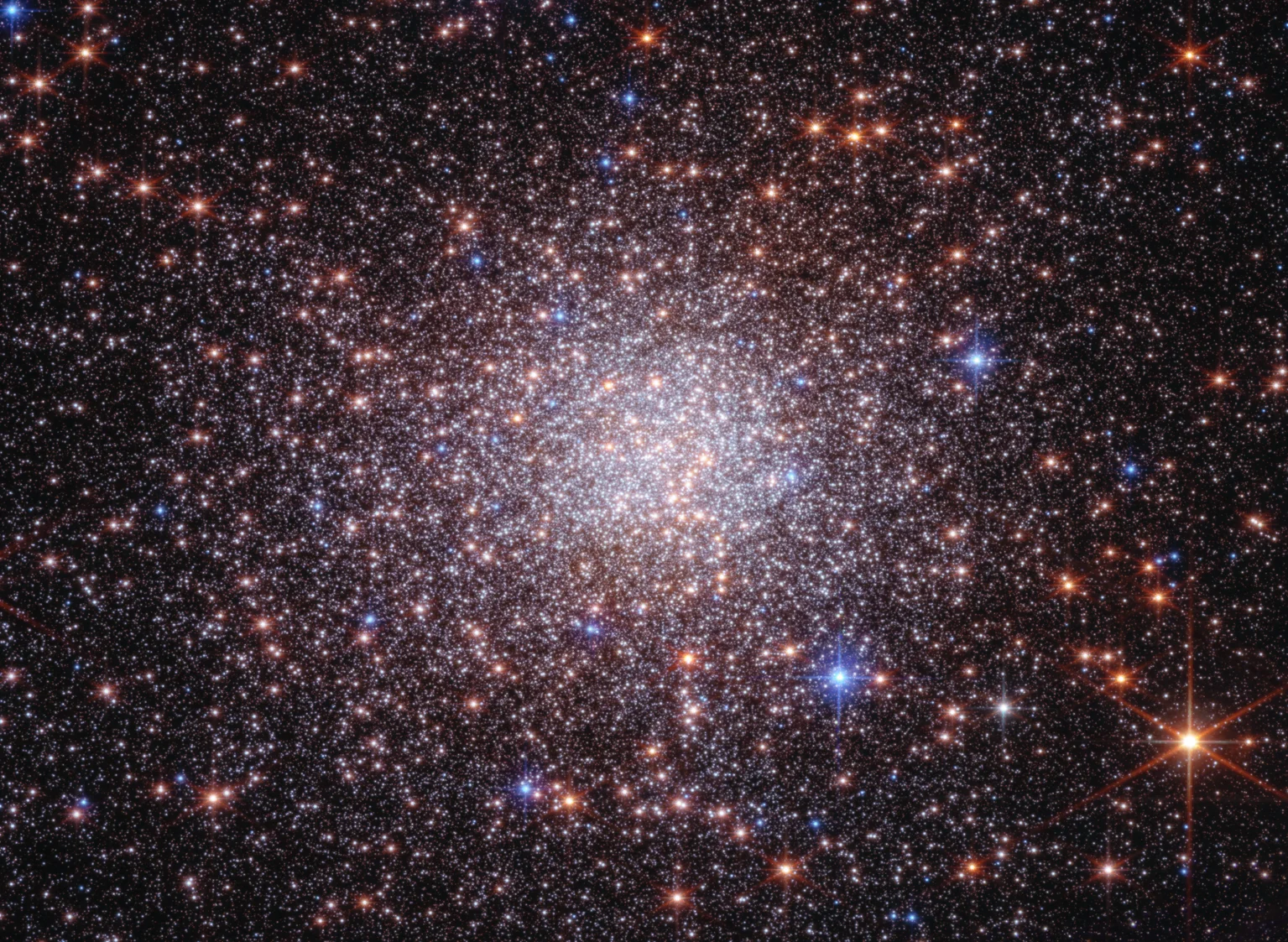 Hubble dan Webb Ungkap Terzan 5 di Pusat Bima Sakti Bukan Gugus Bintang Biasa