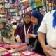 Jemaah Haji Indonesia Padati Pasar Al Waha Makkah Berburu Oleh-Oleh dengan Harga Terjangkau