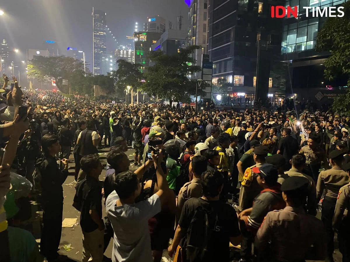 Koalisi Masyarakat Kecam Mobilisasi TNI dan Komcad saat Demo Mahasiswa: Langkah Keliru atau Terukur?
