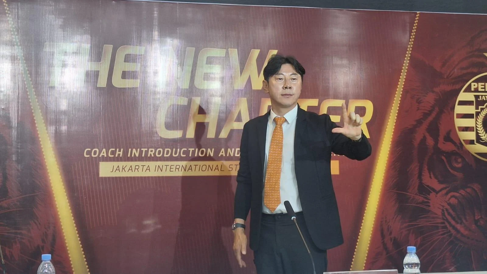 Kontras jelang Super League 2026/2027: Persija Makin Ngeri Bersama STY, Borneo FC Justru Cuci Gudang