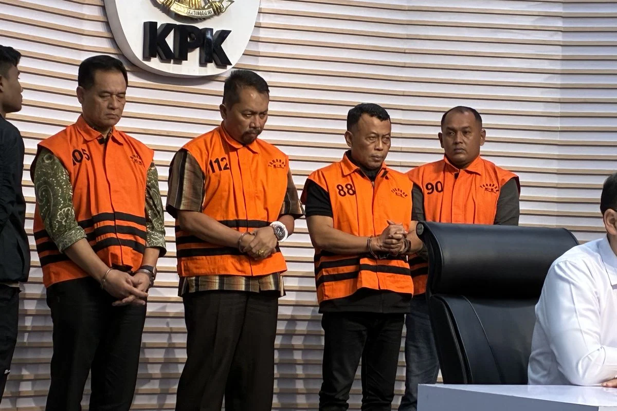 KPK Dalami Aliran Suap ke Pimpinan BPK: Pengakuan Tersangka dan Keterkaitan Proyek Smart Board