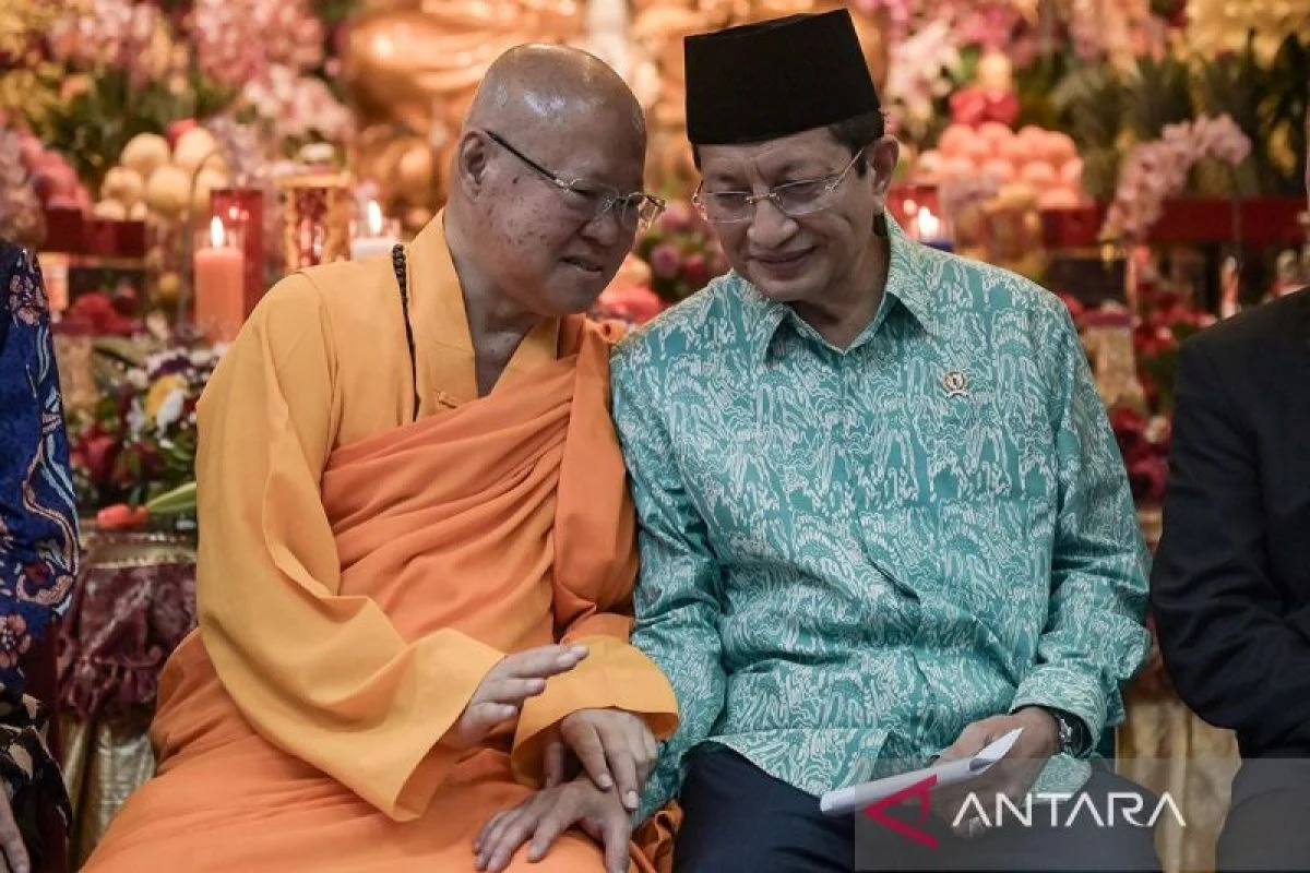 Menag Hadiri Waisak Nasional 2026, Mendorong Perdamaian Dunia