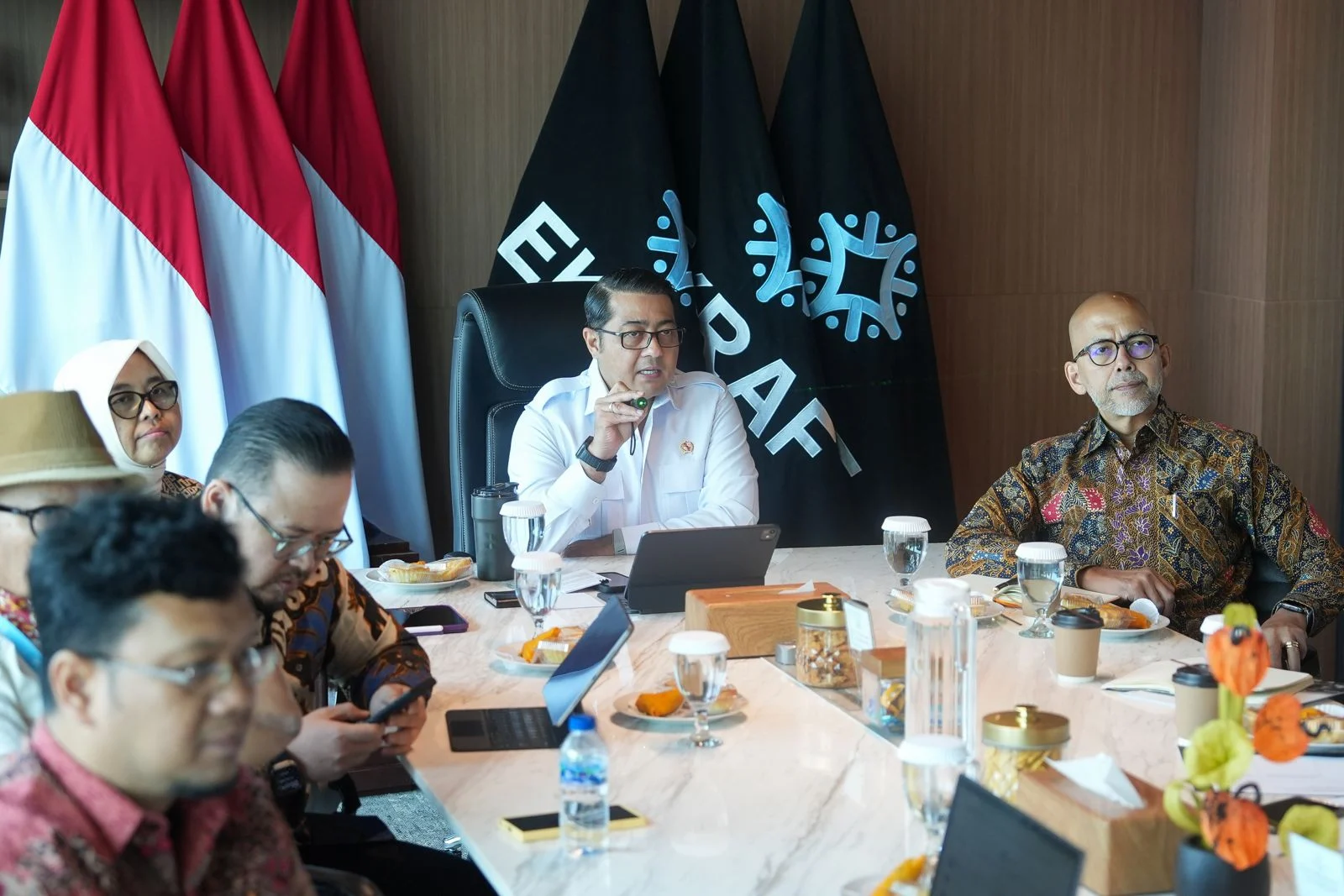 Menteri Ekraf Teuku Riefky Bertemu Dubes Korsel: Percepat MoU Baru untuk Kemitraan Strategis Ekraf