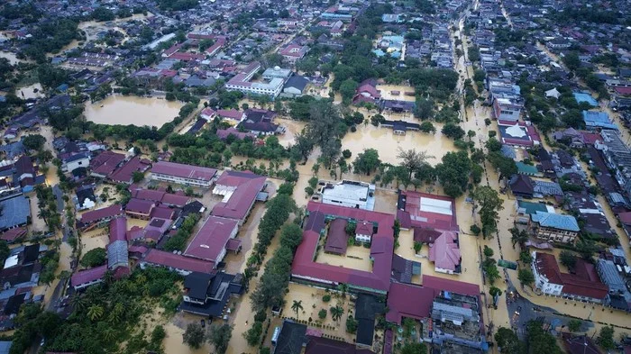 Pemulihan Pascabanjir di Kota Langsa: Sekolah dan Layanan Publik Kembali Normal