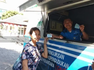 Perekaman KTP Elektronik di Surabaya Capai 99,68 Persen, Dorong Aktivasi Identitas Digital