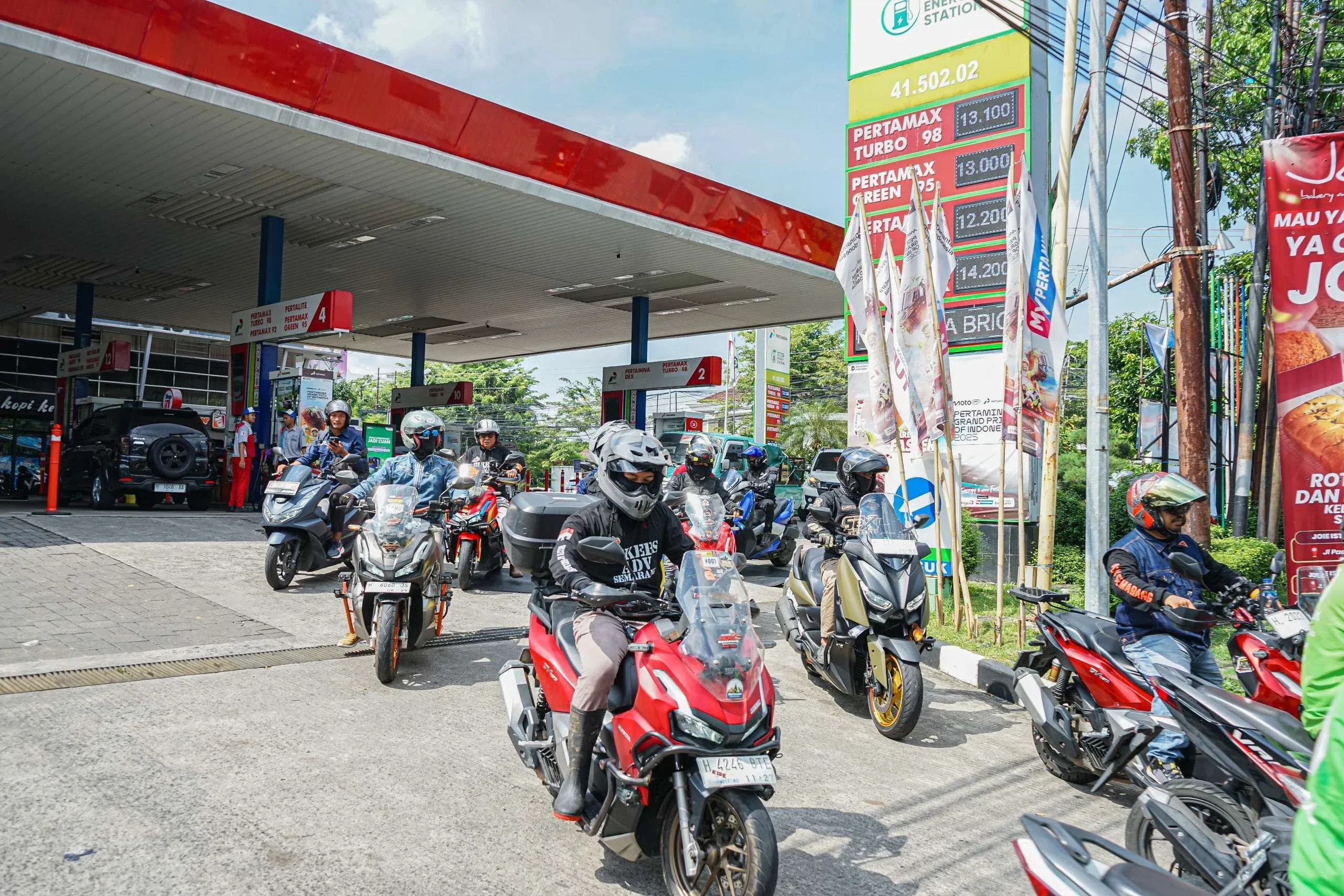 Pertamina Pastikan Harga Pertalite dan Biosolar Tetap, Pertamax dan Pertamax Green Naik
