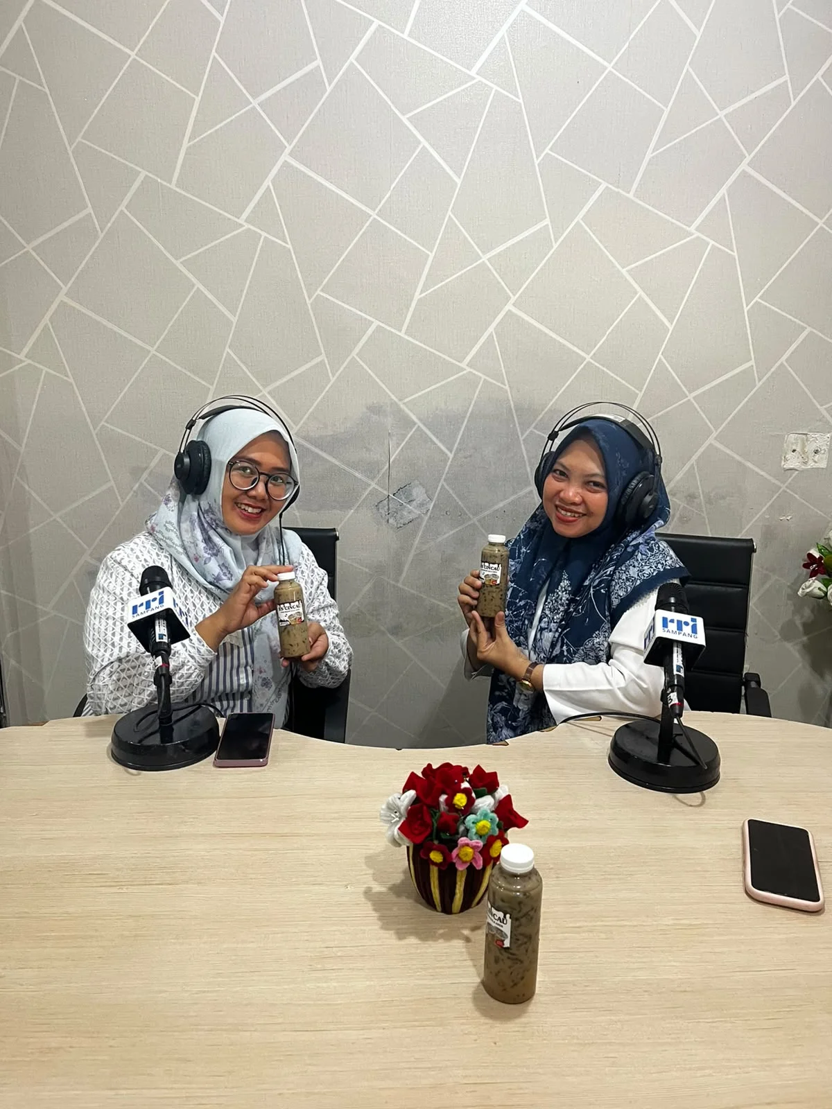 Pikat Generasi Milenial, Ini Strategi Lidya Purnamasari Eksis Berbisnis Es Cincau