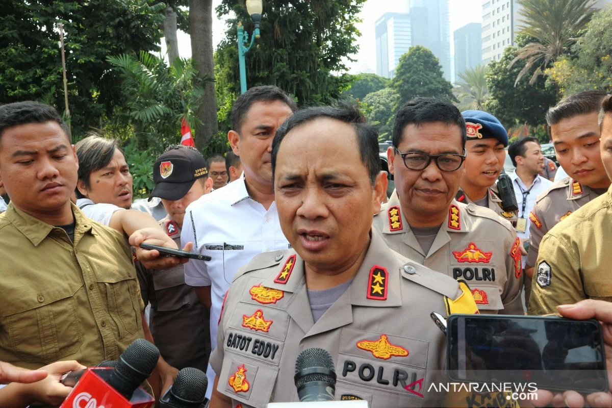 Polisi Bekuk 2 Orang yang Bawa Bom Molotov Saat Aksi Demo BEM SI, Polri Duga Kuat Ada Upaya Penyusup