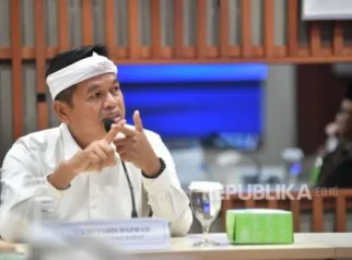Polisi jalankan instruksi Dedi Mulyadi, Blokir Jalan untuk Hajatan Dilarang! Kebijakan Gubernur Memicu Reaksi Beragam