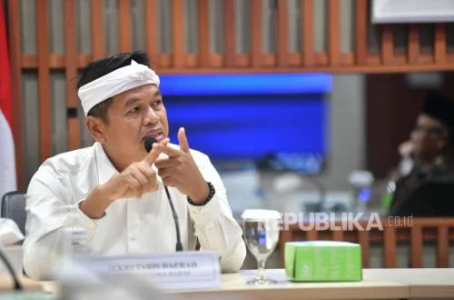 Polisi jalankan instruksi Dedi Mulyadi, Blokir Jalan untuk Hajatan Dilarang! Kebijakan Gubernur Memicu Reaksi Beragam