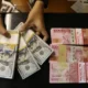 Rupiah Tembus Rp 18.000, OJK Pastikan Tak Ada Potensi Bank Rush