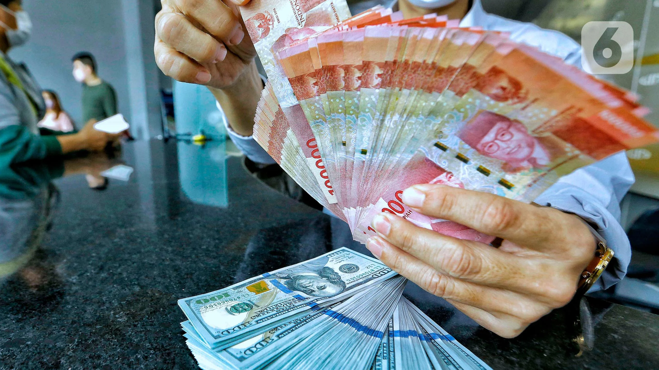Rupiah Terus Menguat, Tapi Penguatan Masih Terbatas