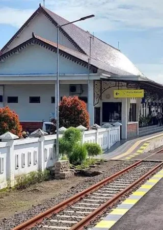 Stasiun Caruban Melayani 45.341 Pelanggan Sepanjang Awal 2026