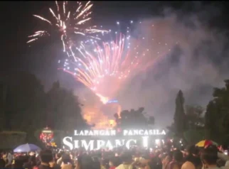 Tahun Baru Pancasila: Masyarakat Nikmati Long Weekend